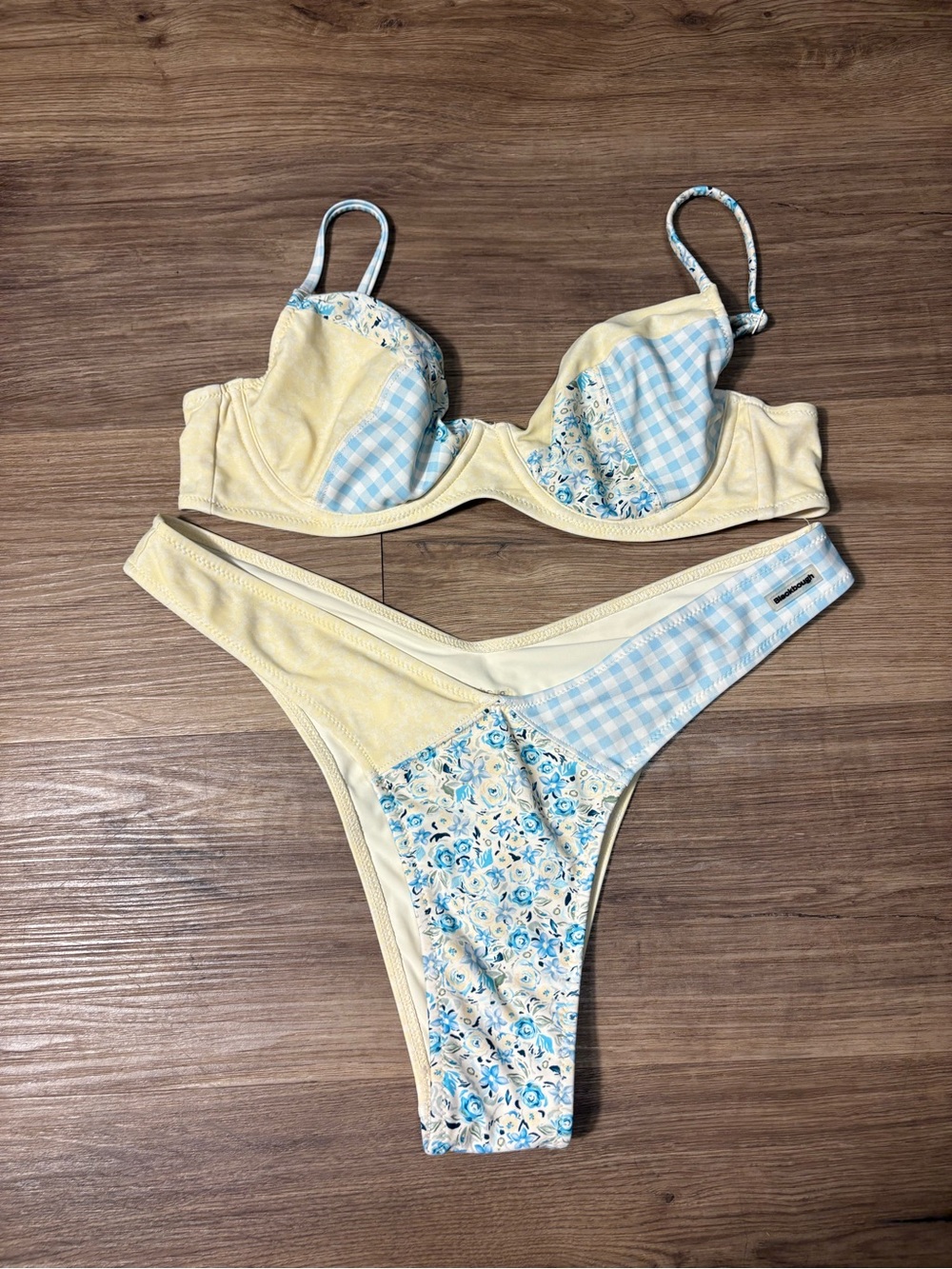 Blackbough Bikini Cindy SET in Buttermilk Bottoms XL Top L